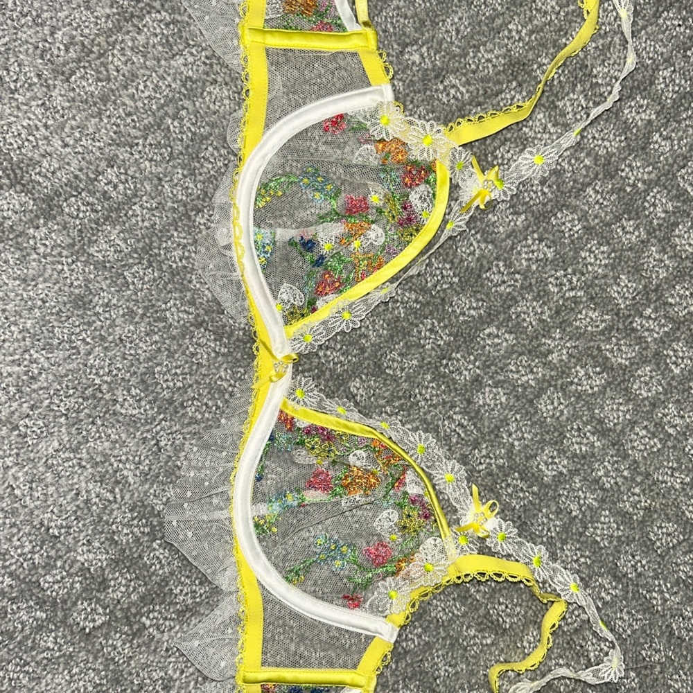 For Love and Lemons Summer Lovin Lace Lingerie Set - Picture 5 of 7